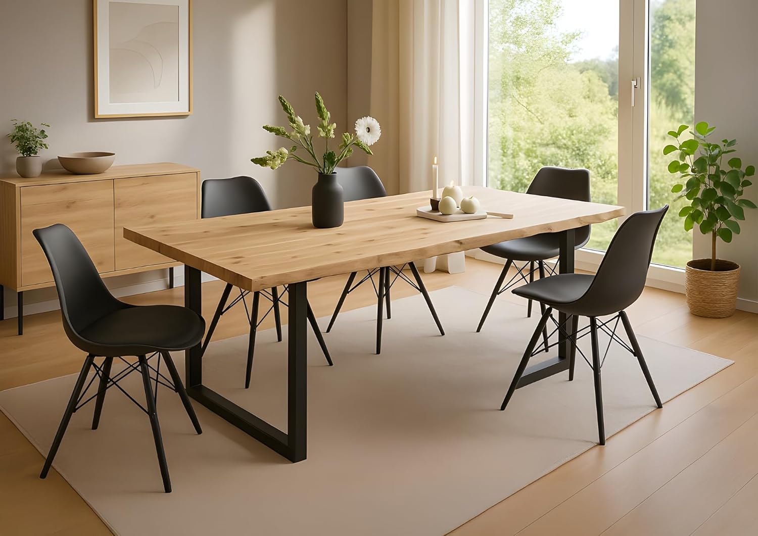 SAM Esstisch Harley | 120 x 80 cm | Akazienholz massiv | Farbe: Natur lackiert | echte Baumkante | U-Gestell Metall Schwarz | pflegeleichter Baumkantentisch/Esszimmertisch/Küchentisch