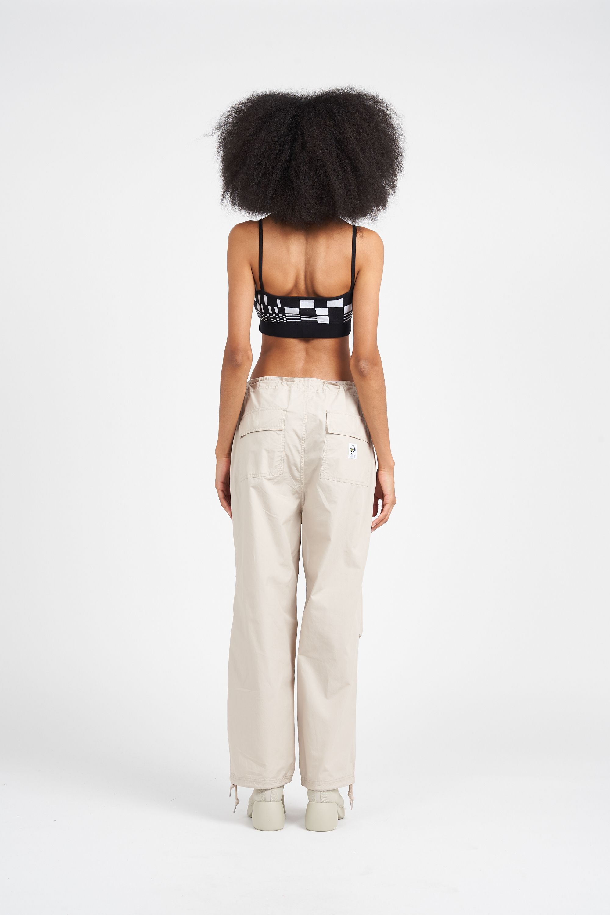 OBEY Top LILLIAN CROPPED TANK BKM Noir