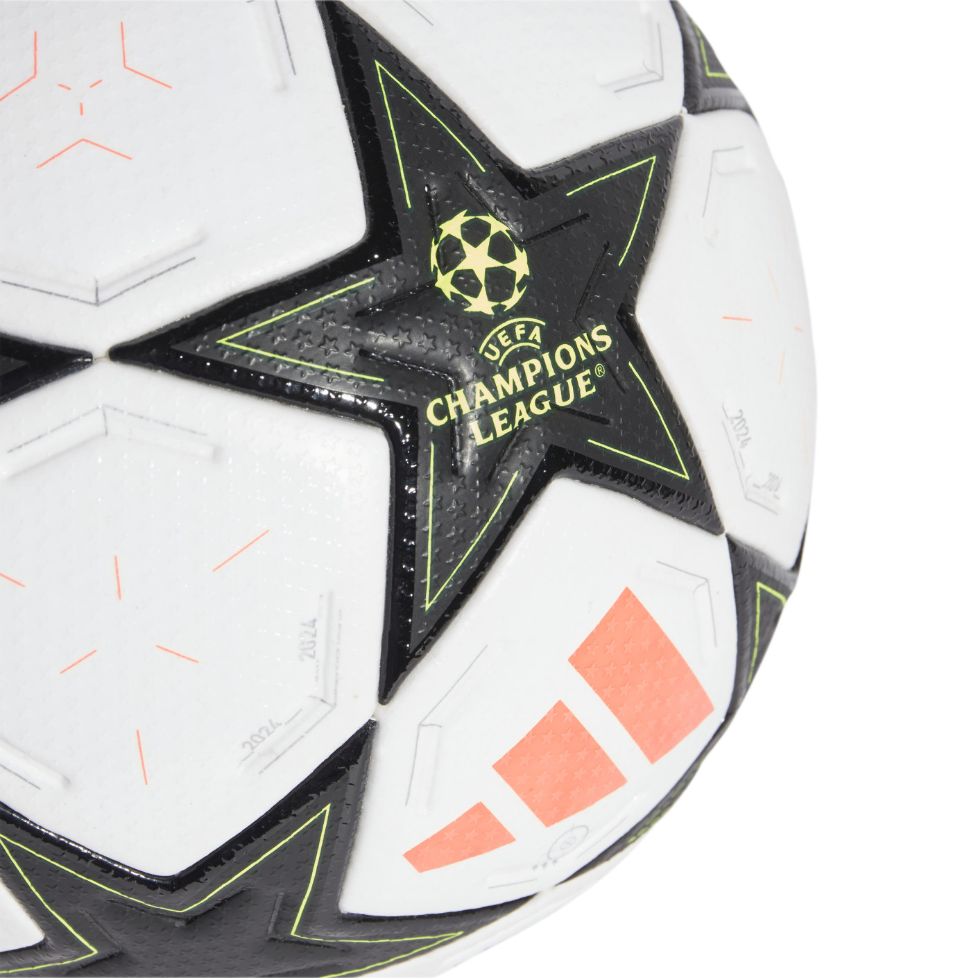 Adidas UEFA Champions League Pro Voetbal Maat 5 Wit Zwart Geel