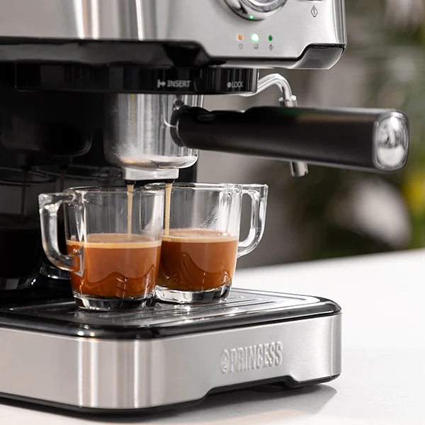 Machine à expresso et à capsules 1 100 W 01.249412.01.001 Princess