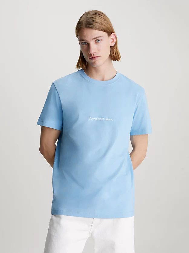 Camiseta com slogan e estampa nas costas