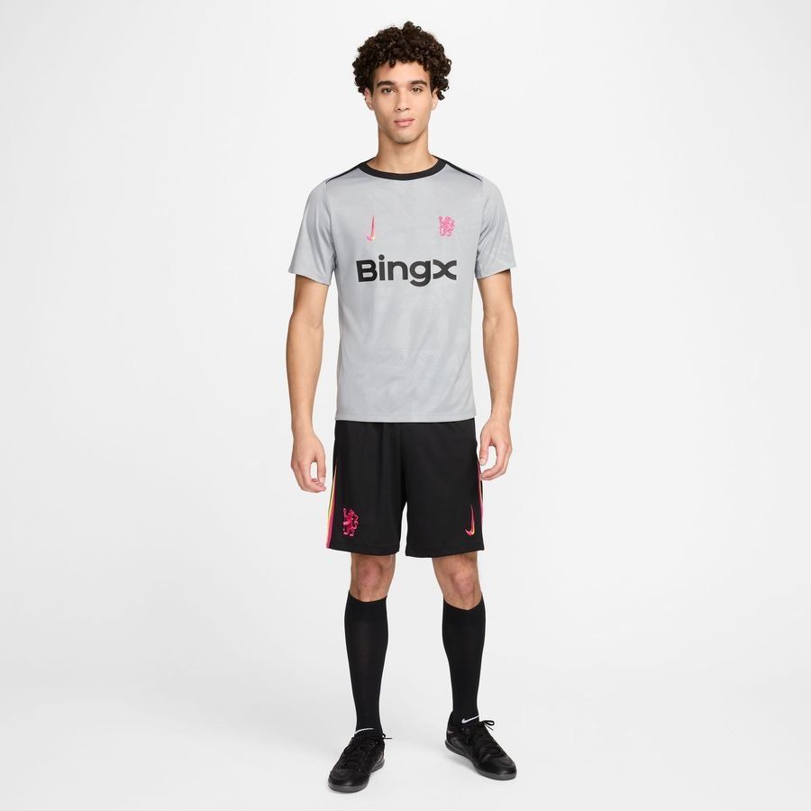 Chelsea T-shirt d'Entraînement Dri-FIT Academy Pro Avant-Match 3ème - Gris/Noir/Rose