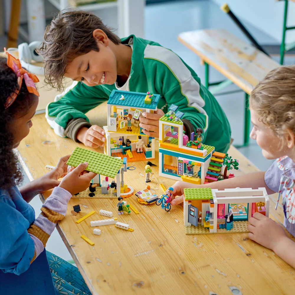 LEGO®FRIENDS 41731 - L’ECOLE INTERNATIONALE DE HEARTLAKE CITY