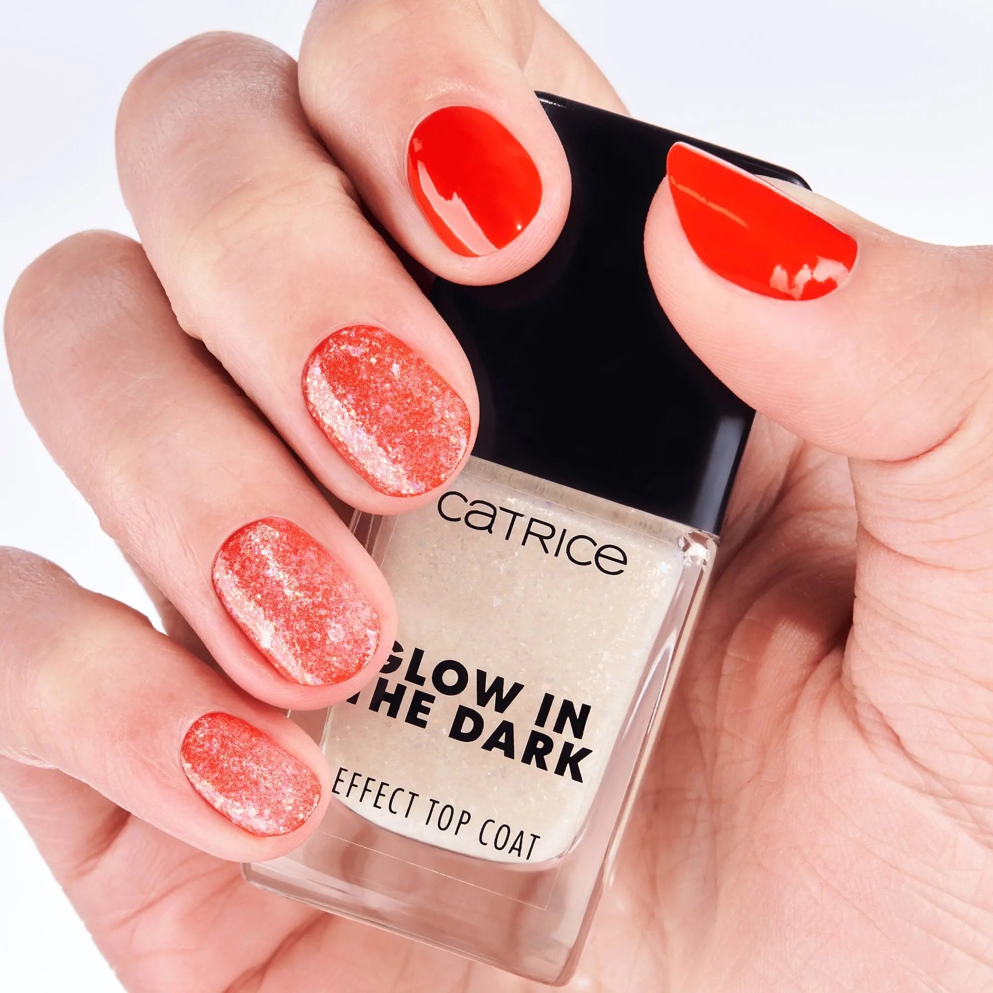 Glow In The Dark Effect Top Coat 020 All Nighter