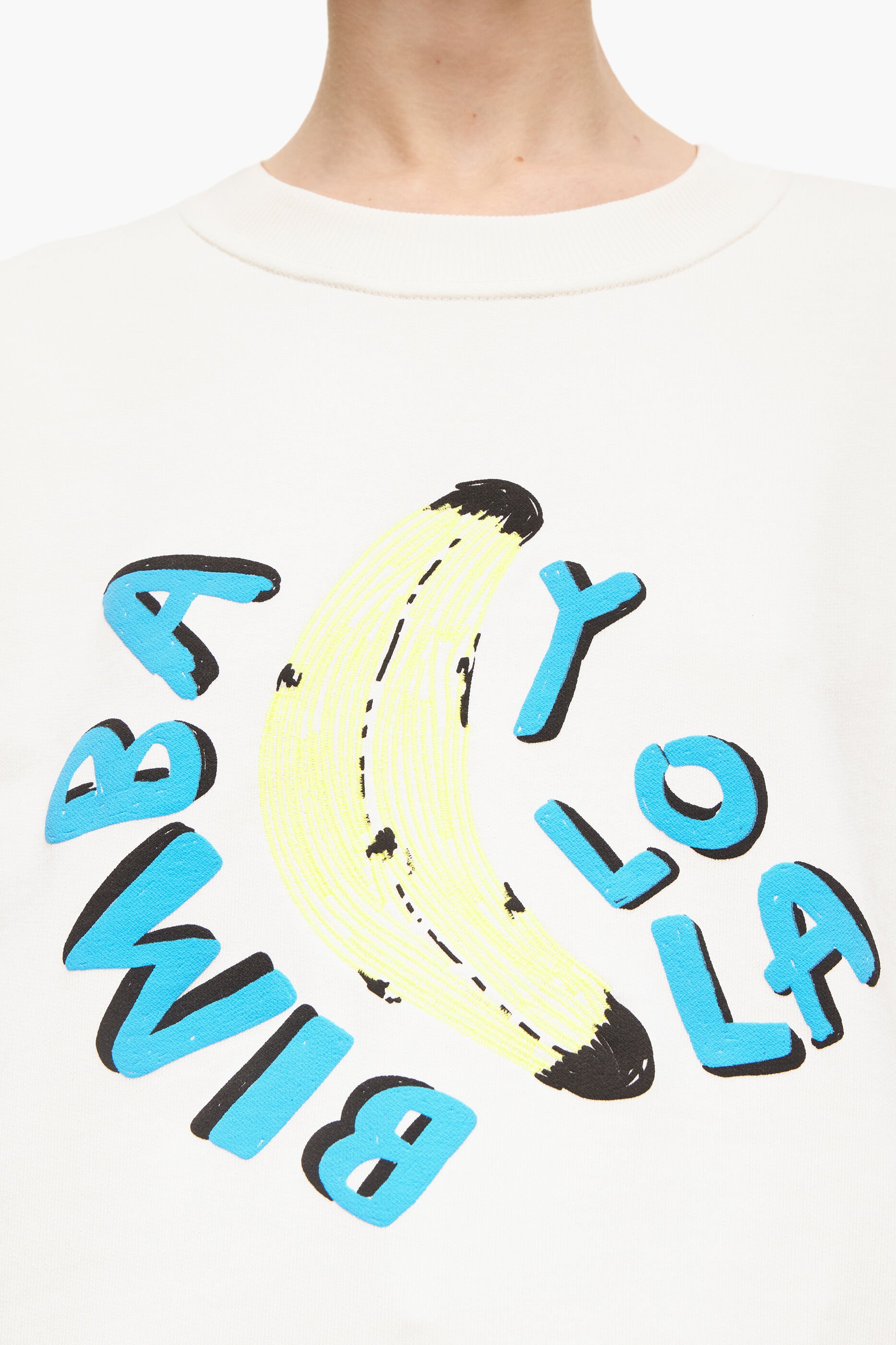 Moletom Bimba Banana marfim com logo quadrado