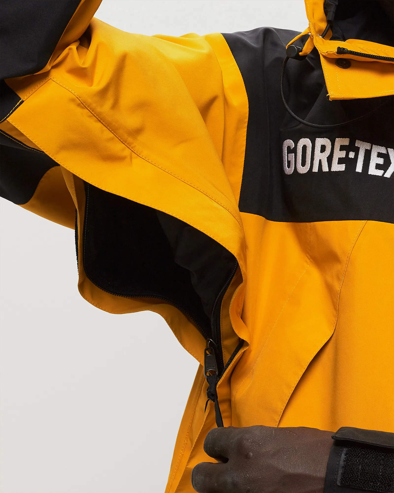 The North Face GTX Mtn Jacket