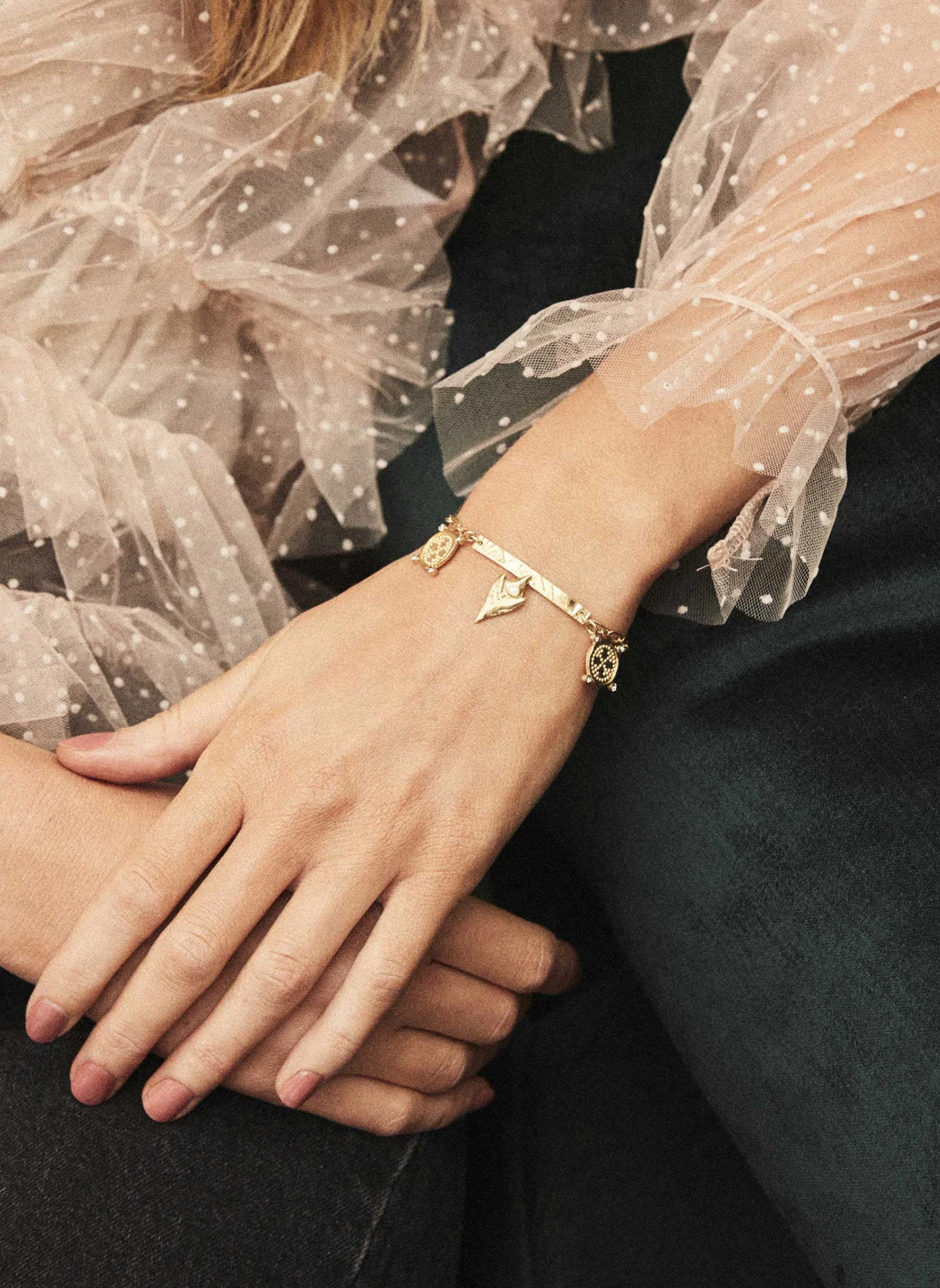 ANTIKA - Bracelet avec pampilles | Doré