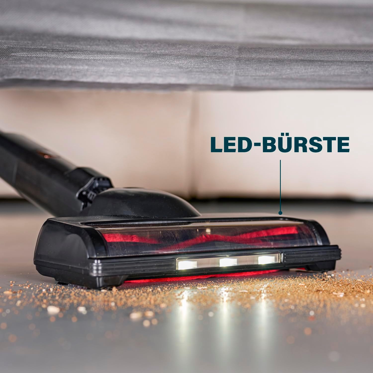 Princess Dynamic Storm – Leistungsstarker bürstenloser Motor – Hygienische Behälterentleerung – 30 min kabellos reinigen – Bürste mit LED-Licht – Parkmodus – Handstaubsauger-Modus –39390