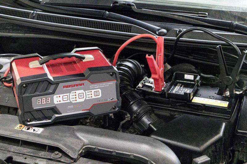 Absaar AB-JS012 AccuLader - 12A - 6/12V - Met Jumpstarter