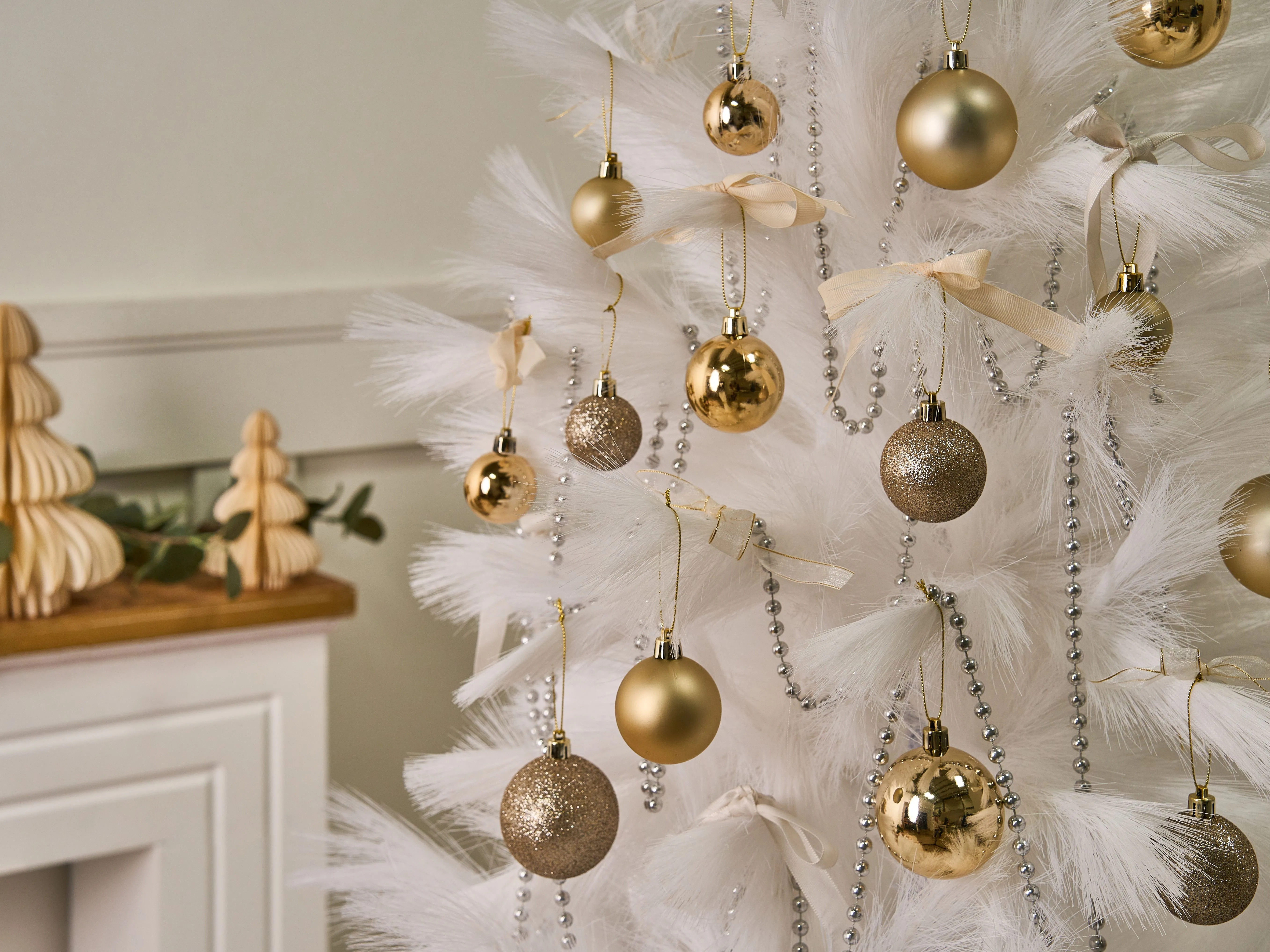 Set van 60 kerstballen TYIN Goud