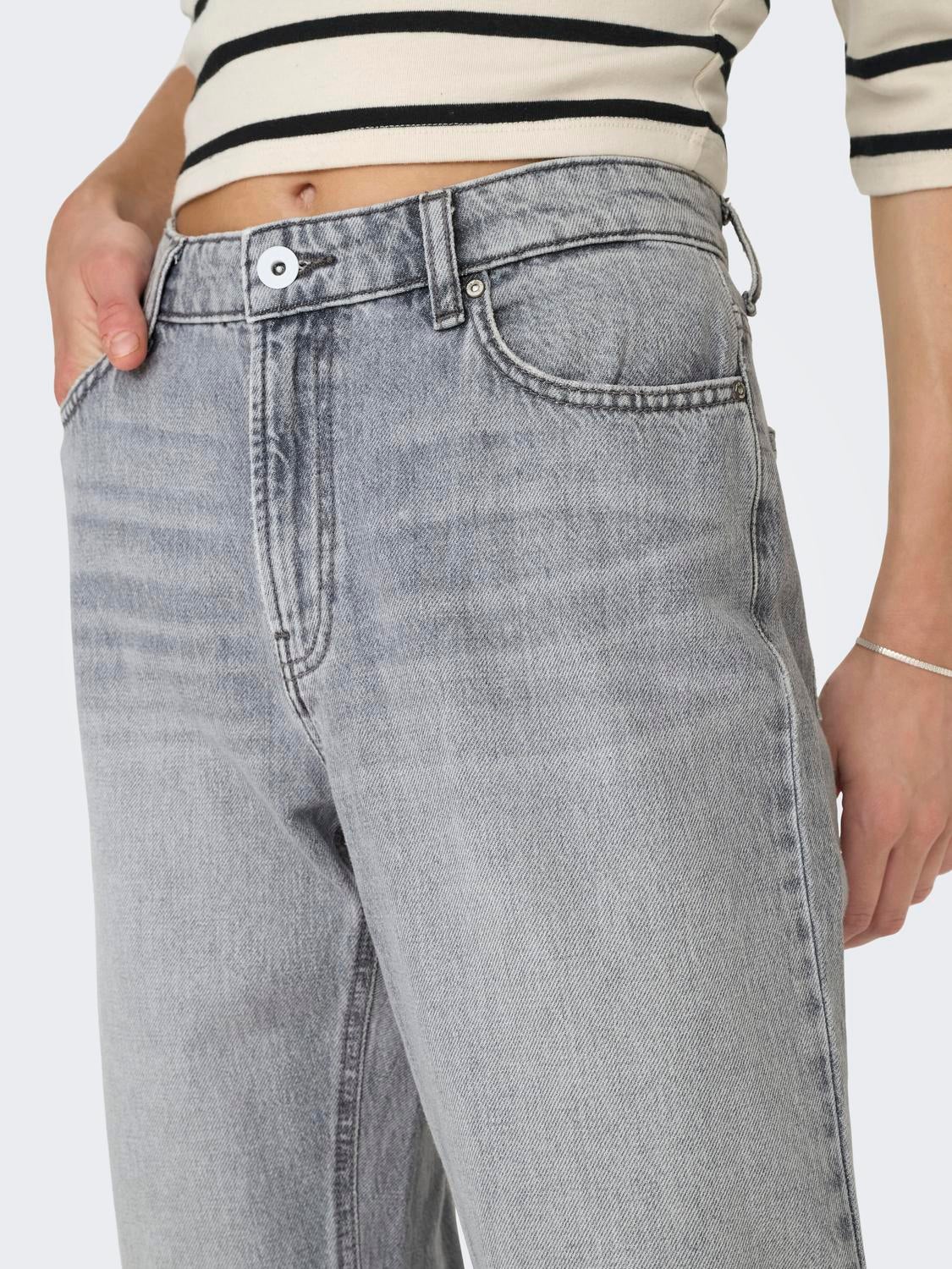 ONLJACI Mittlere Taille Gerade geschnitten Jeans Medium Grey Denim