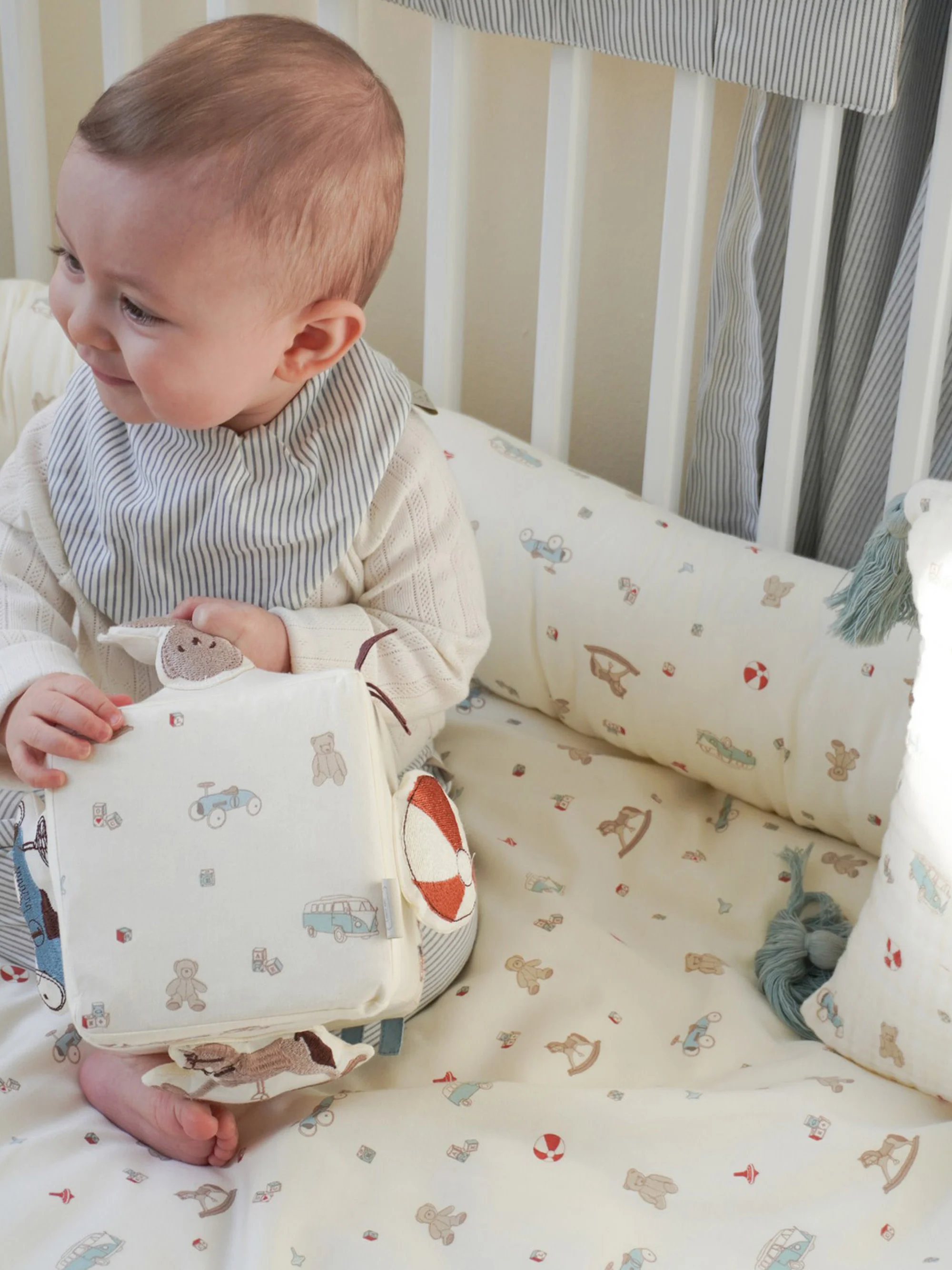 Activiteitencube Vintage Toys van biokatoen