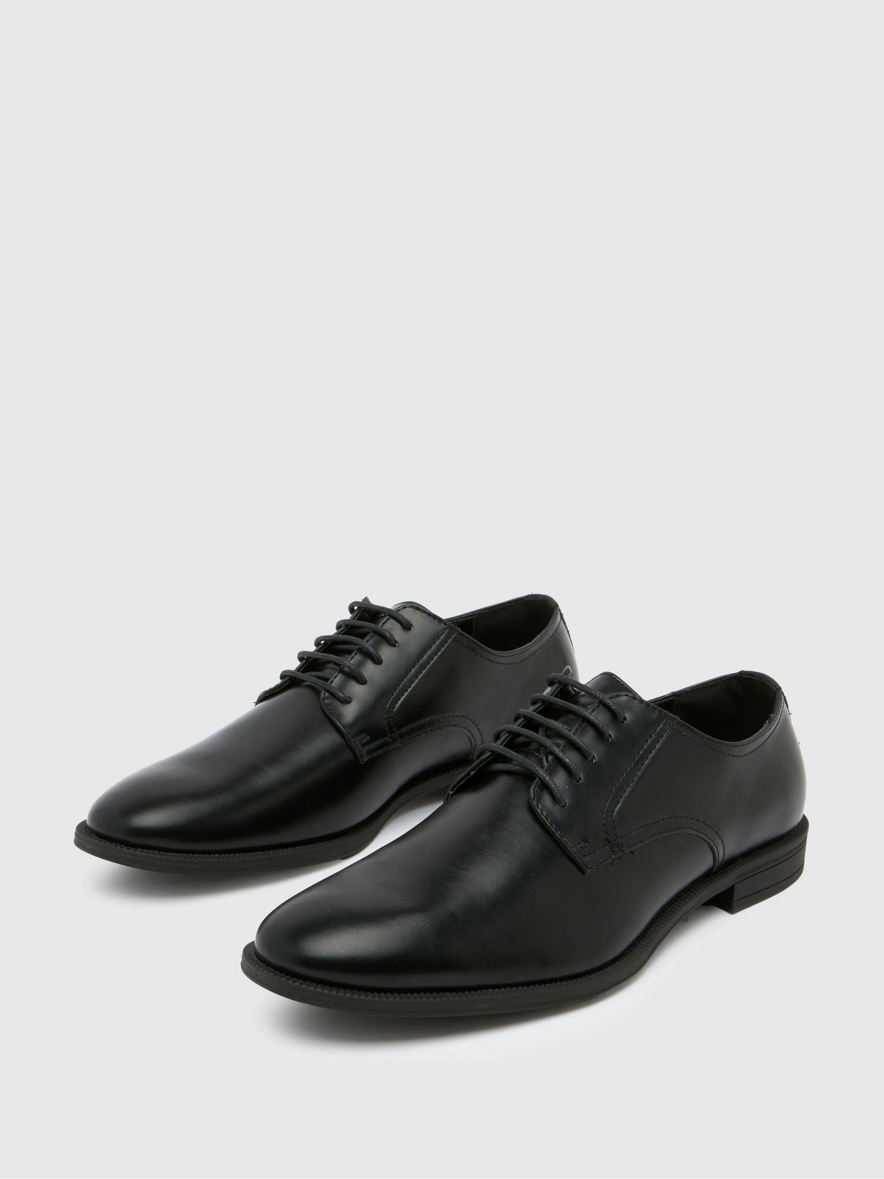 Zwart - Standaard - Schuh Malcolm schoenen met wijde pasvorm