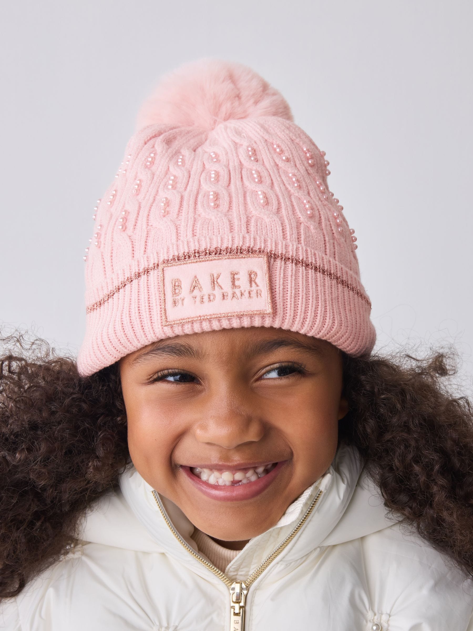 Baker by Ted Baker - Set van roze gebreide muts met pompon en handschoenen voor meisjes