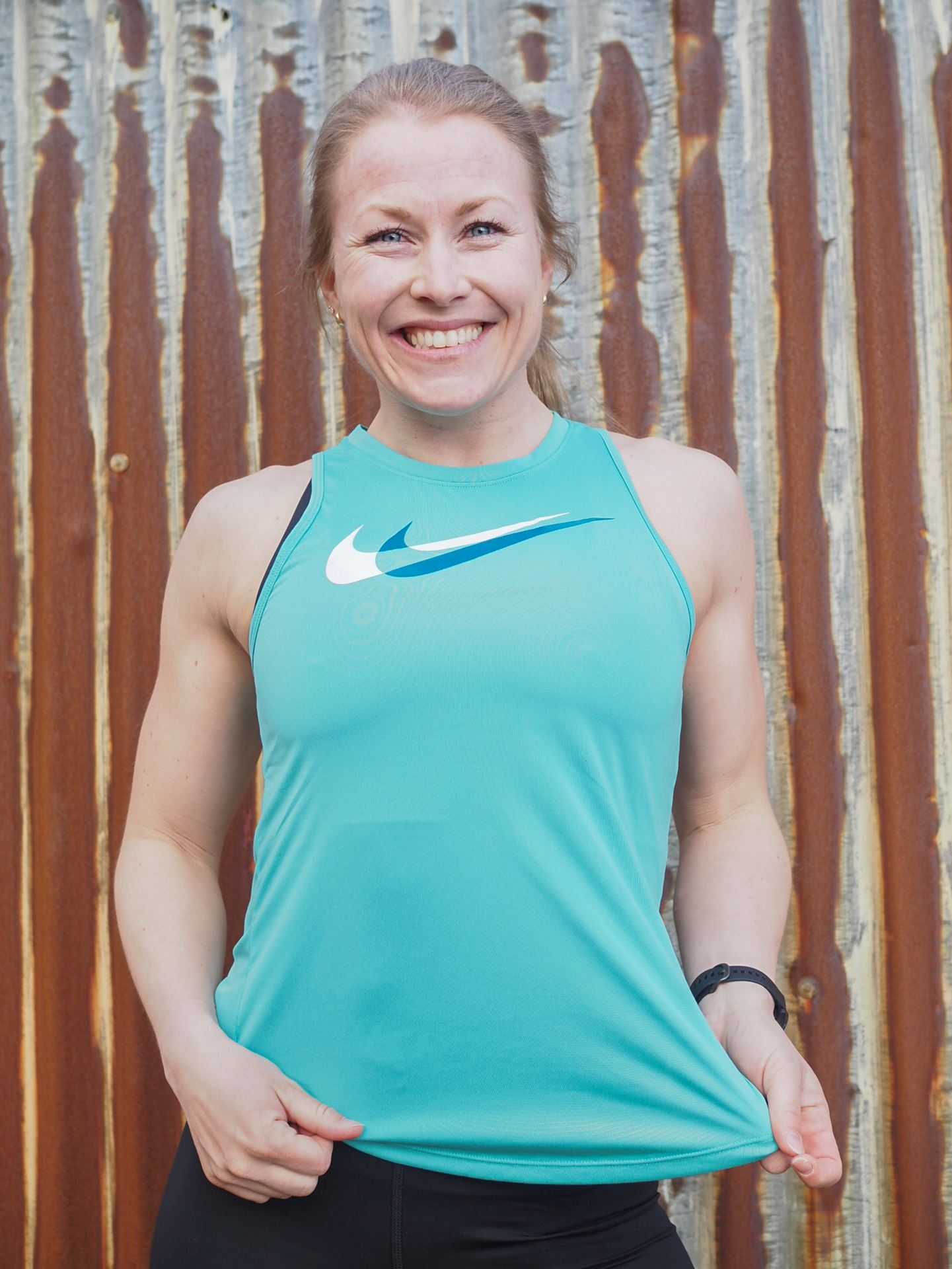 Swoosh Run Tank