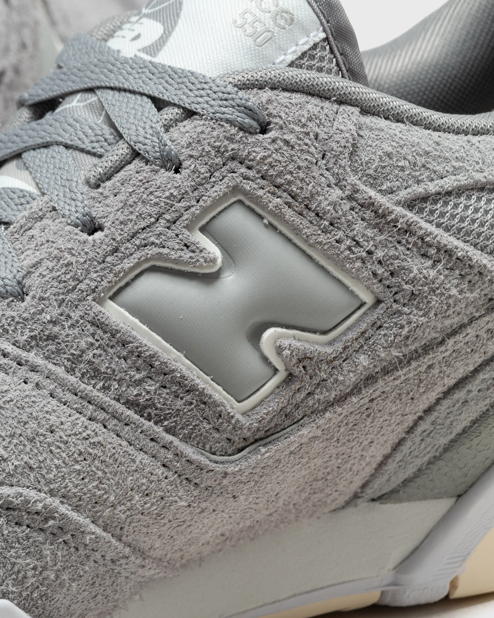 New Balance 550