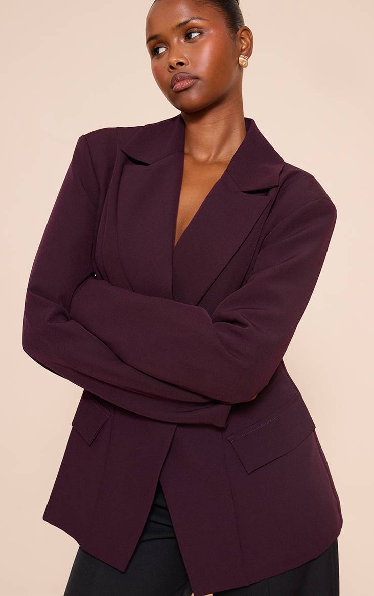 Chocolate Plum Blazer À Taille Cintrée Et Col À Revers Pointus