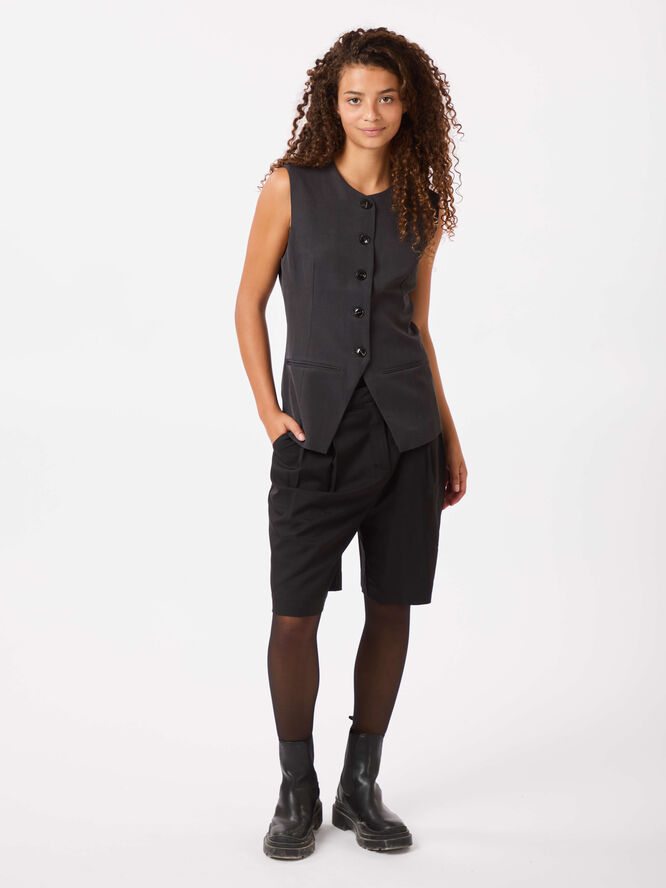 Neo Noir Fabia Structure Waistcoat Dark grey