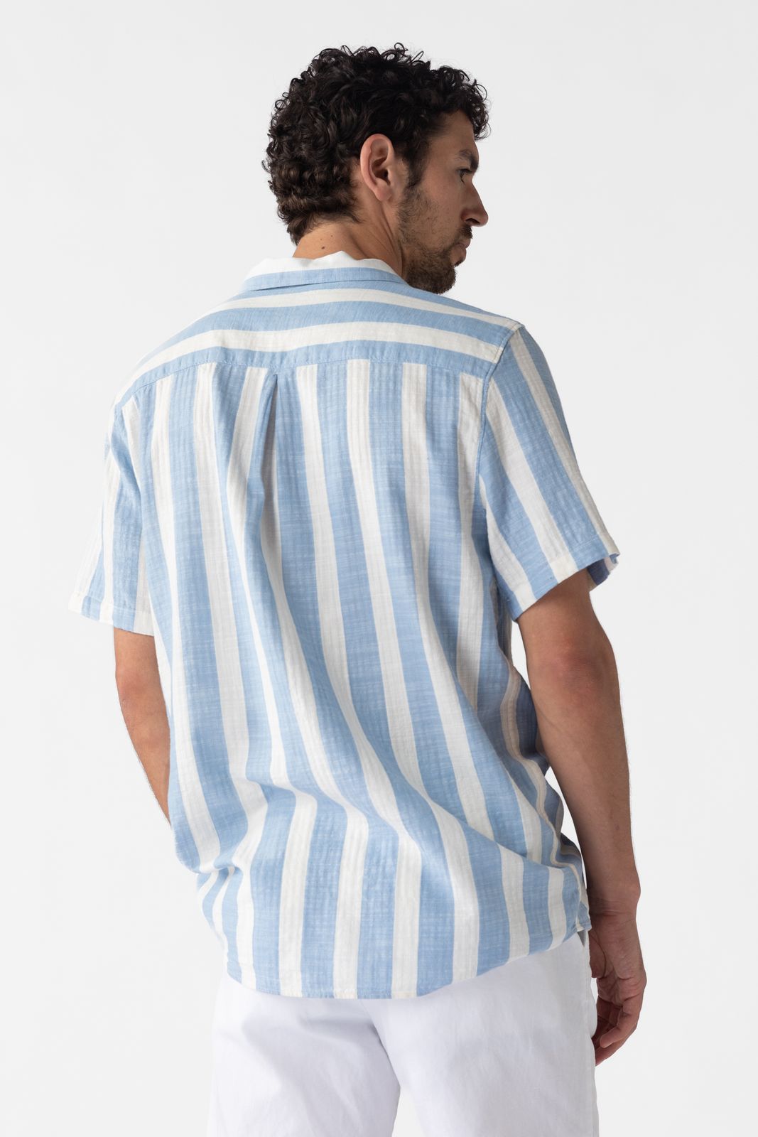 Blauw gestreept overhemd