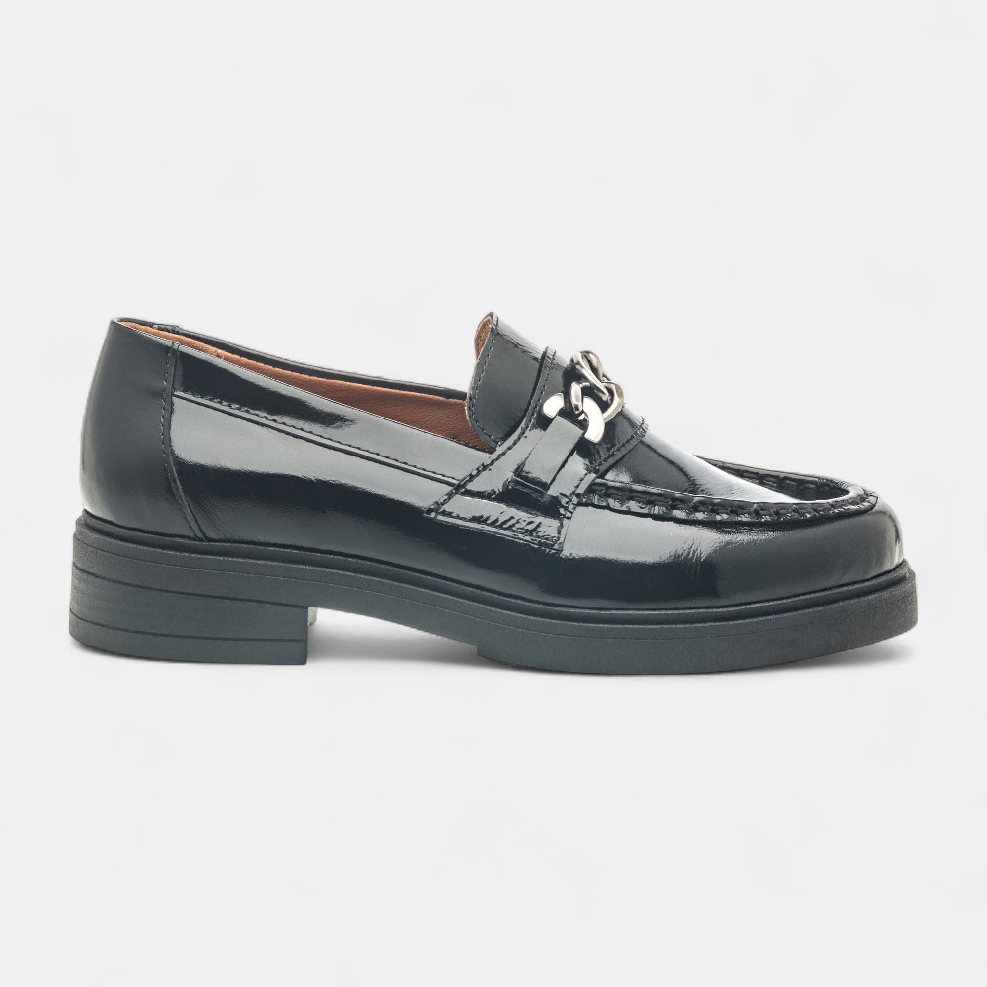 Mocassins Femme en cuir noir vernis