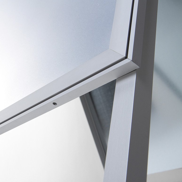 Design Compasso® Chevalet Logo