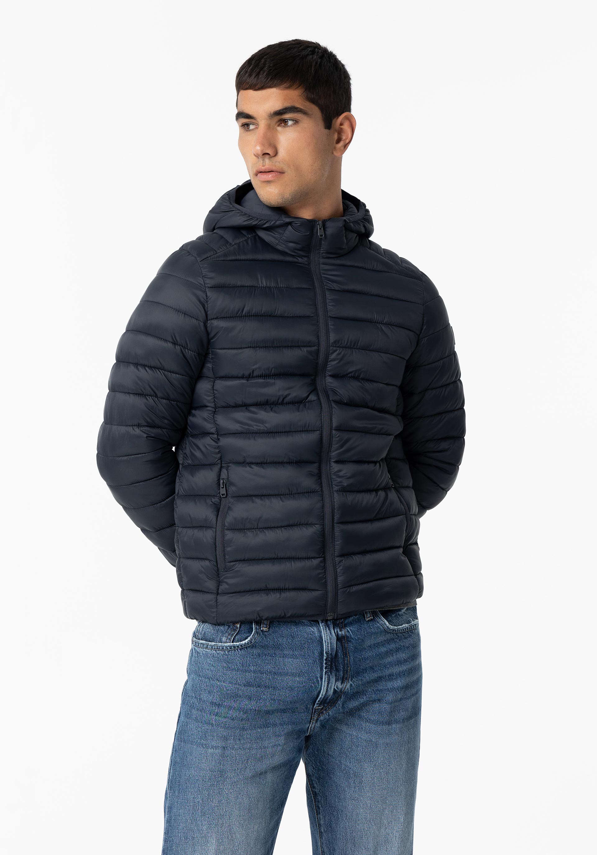 Casaco Acolchoado Ultra Light com Capuz