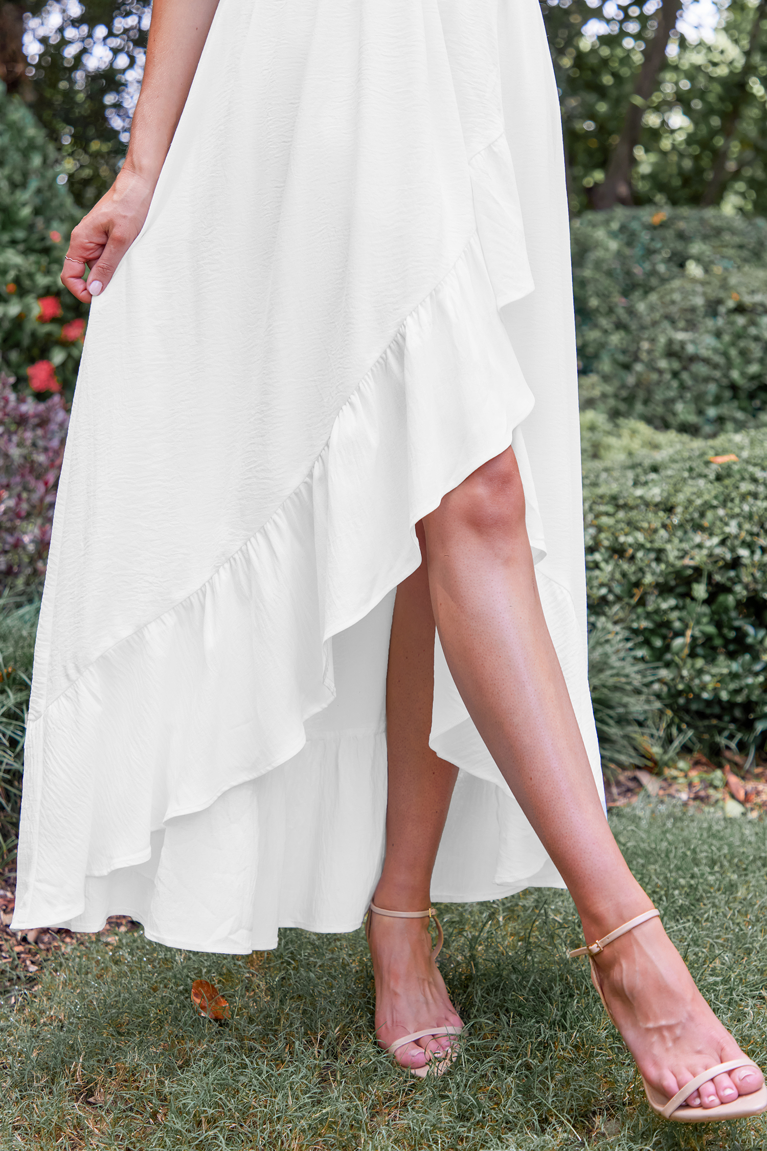 Robe maxi à volants découpée blanche