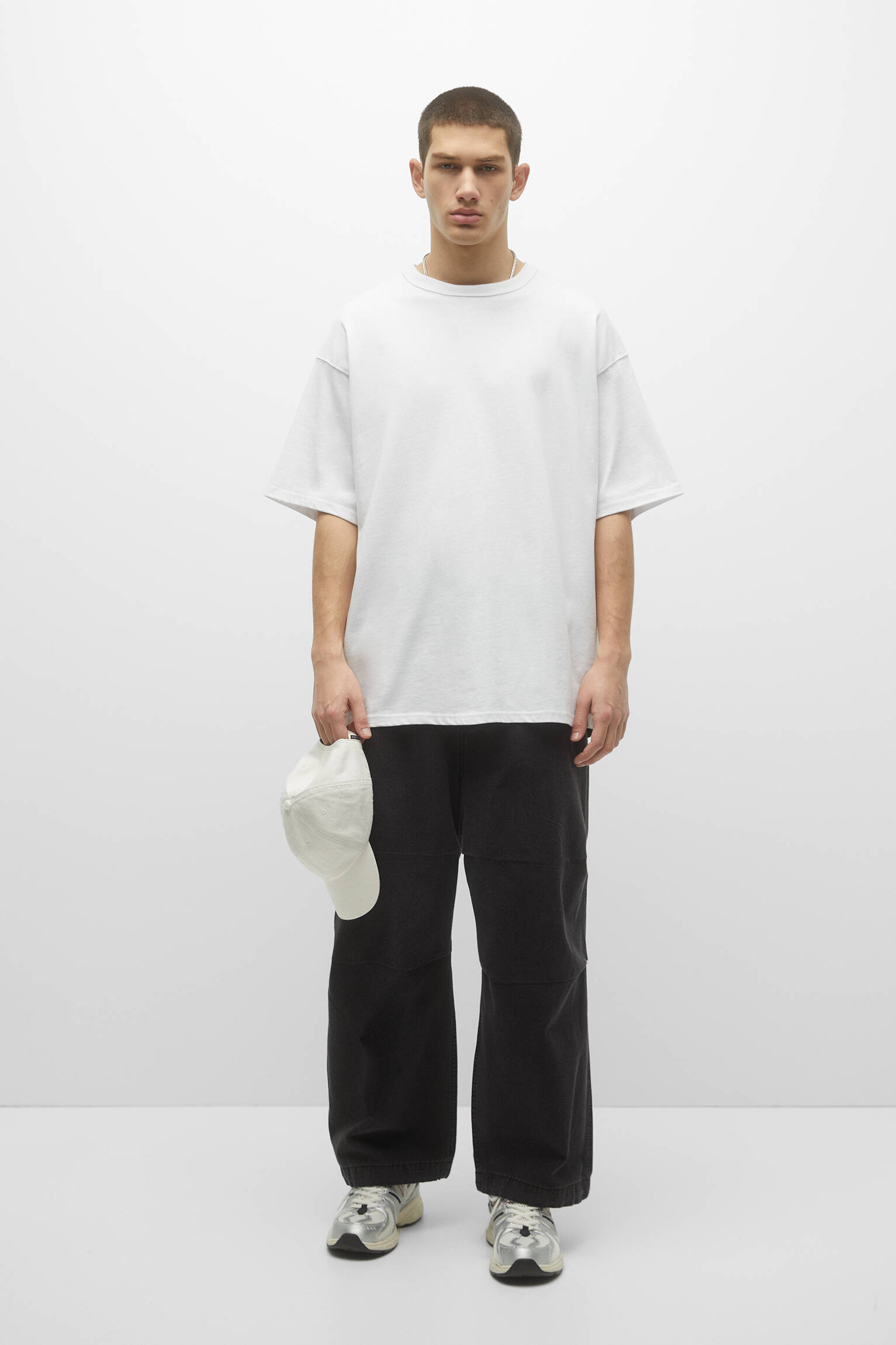CAMISETA DE MANGA CURTA DE PESADO - BRANCA