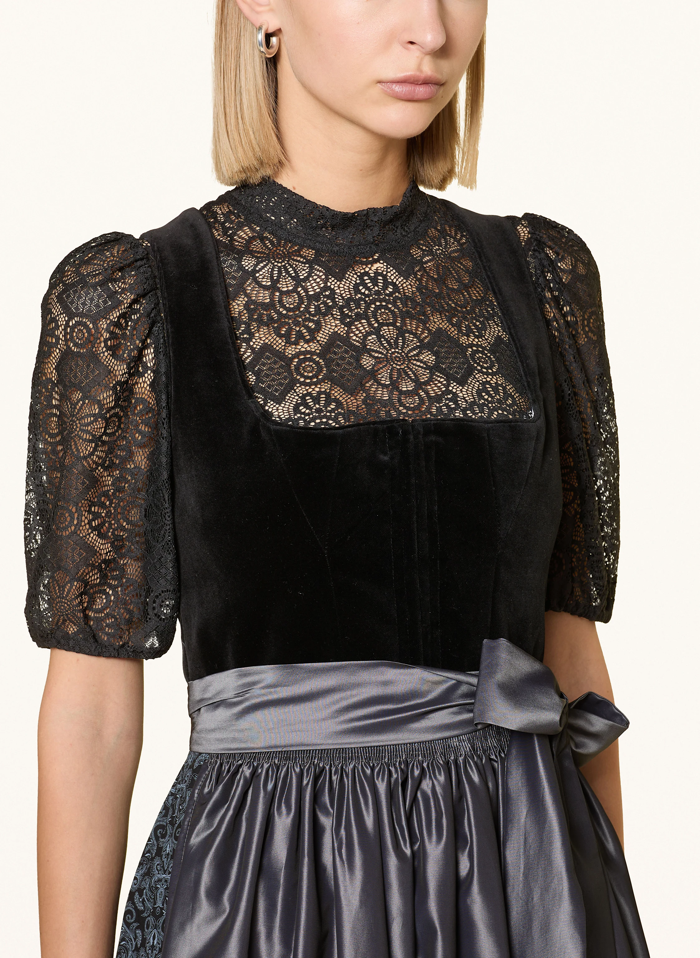 WALDORFF Dirndlbluse