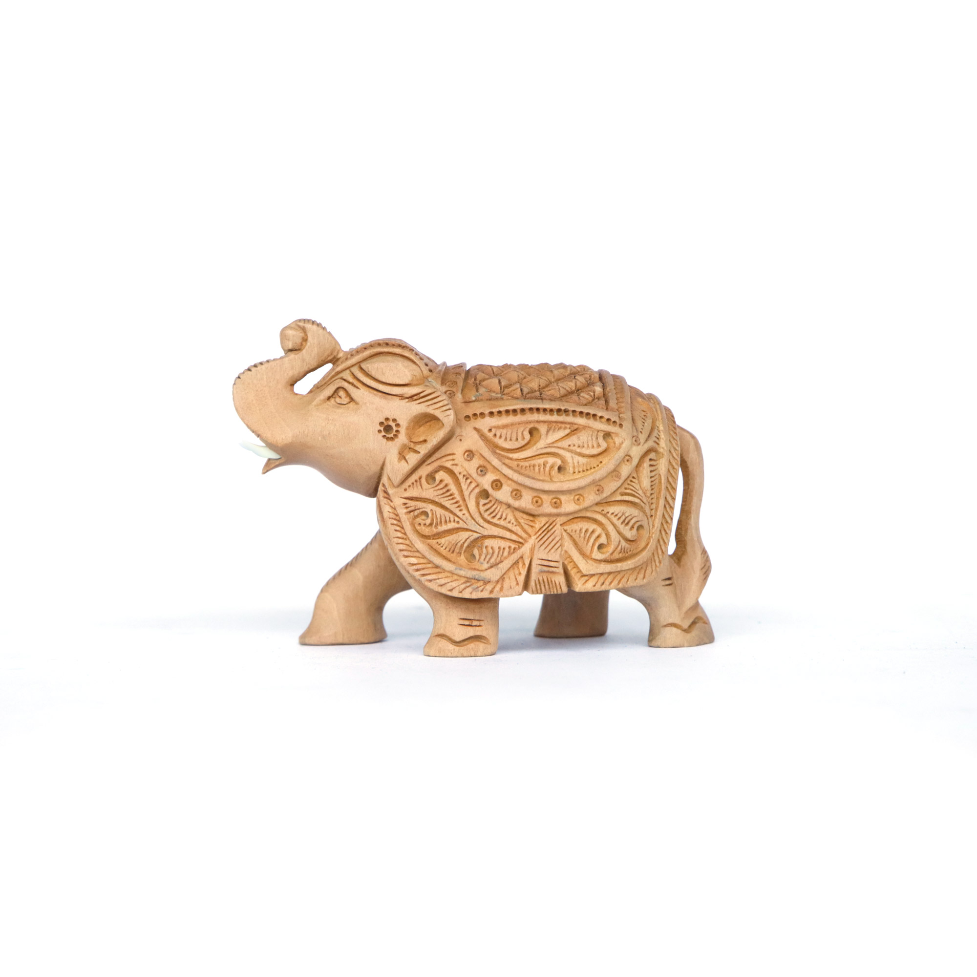 Elefant mit geschnitzter Satteldecke, natur, B 12,4 cm, H 7,5 cm, T 6,2 cm von fischer's lagerhaus