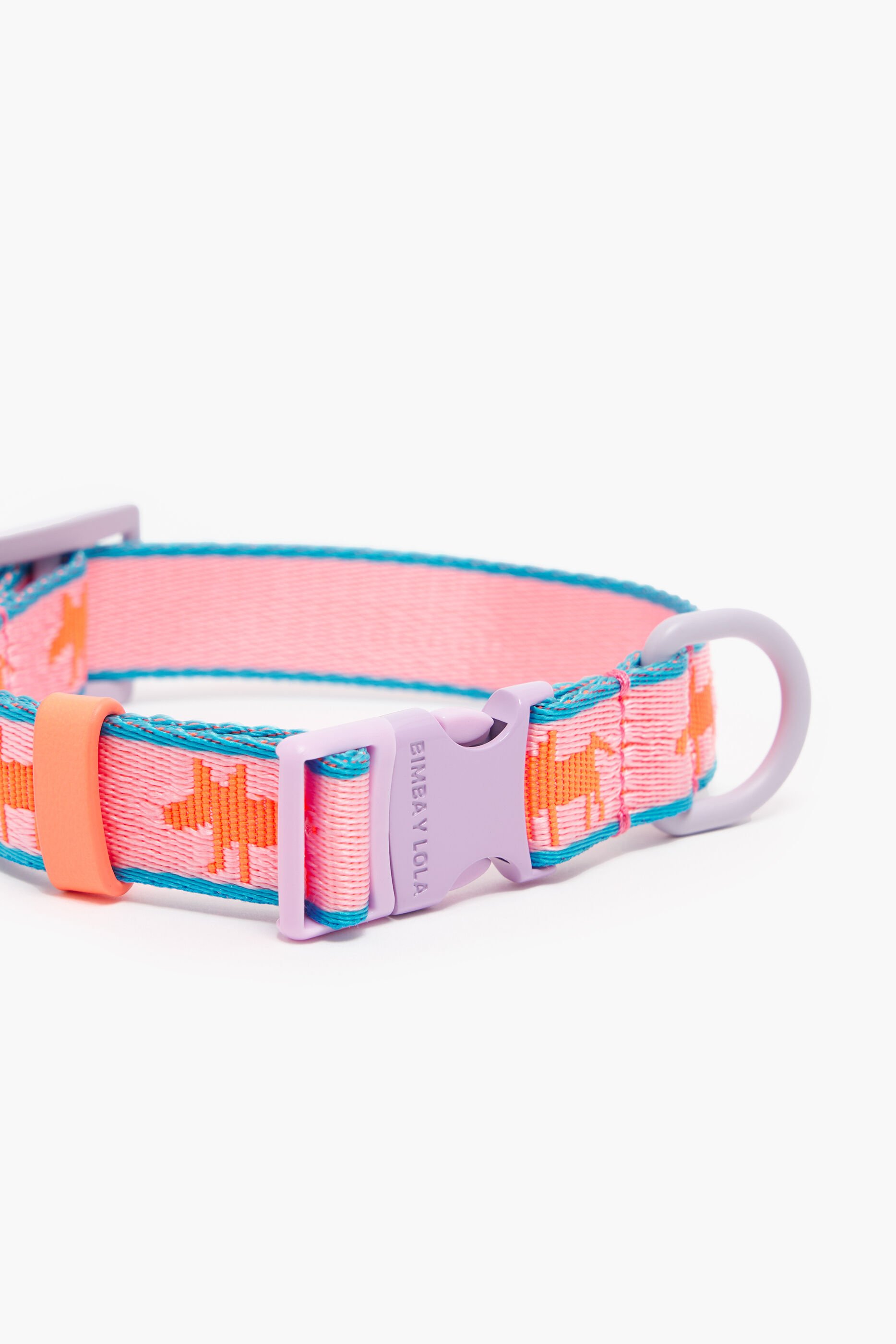 Coleira rosa para animais de estimação com o logotipo da Lola