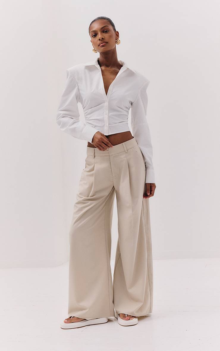 Blanc Chemise Blanche À Détail D'épaulettes Froncées