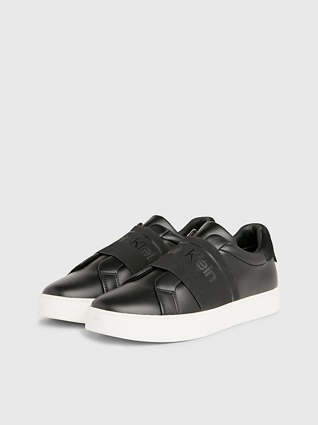 Sapatos de couro sem cadarço
