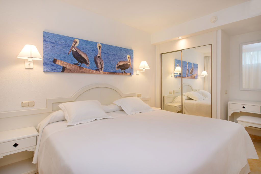 Iberostar Waves Ciudad Blanca Logies en ontbijt - Hotel