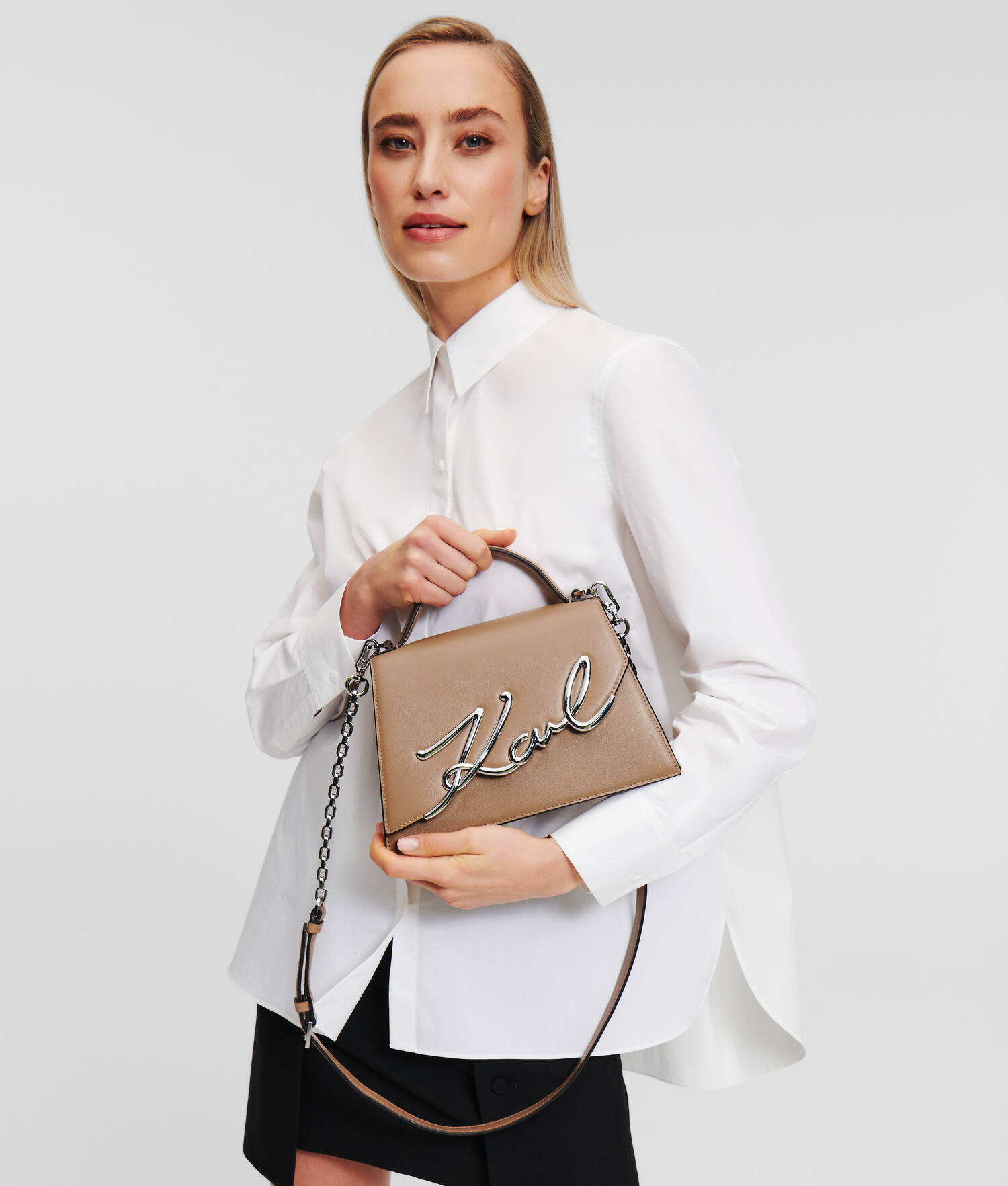 SAC BANDOULIÈRE DE TAILLE MOYENNE K/SIGNATURE