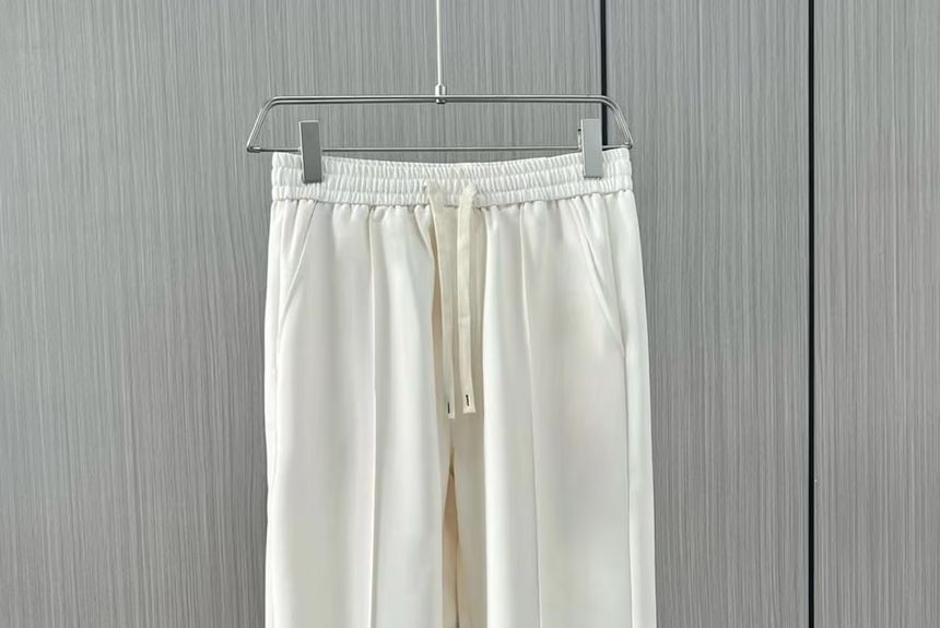 Wewewow - Effen cropped rechte broek met trekkoord in de taille