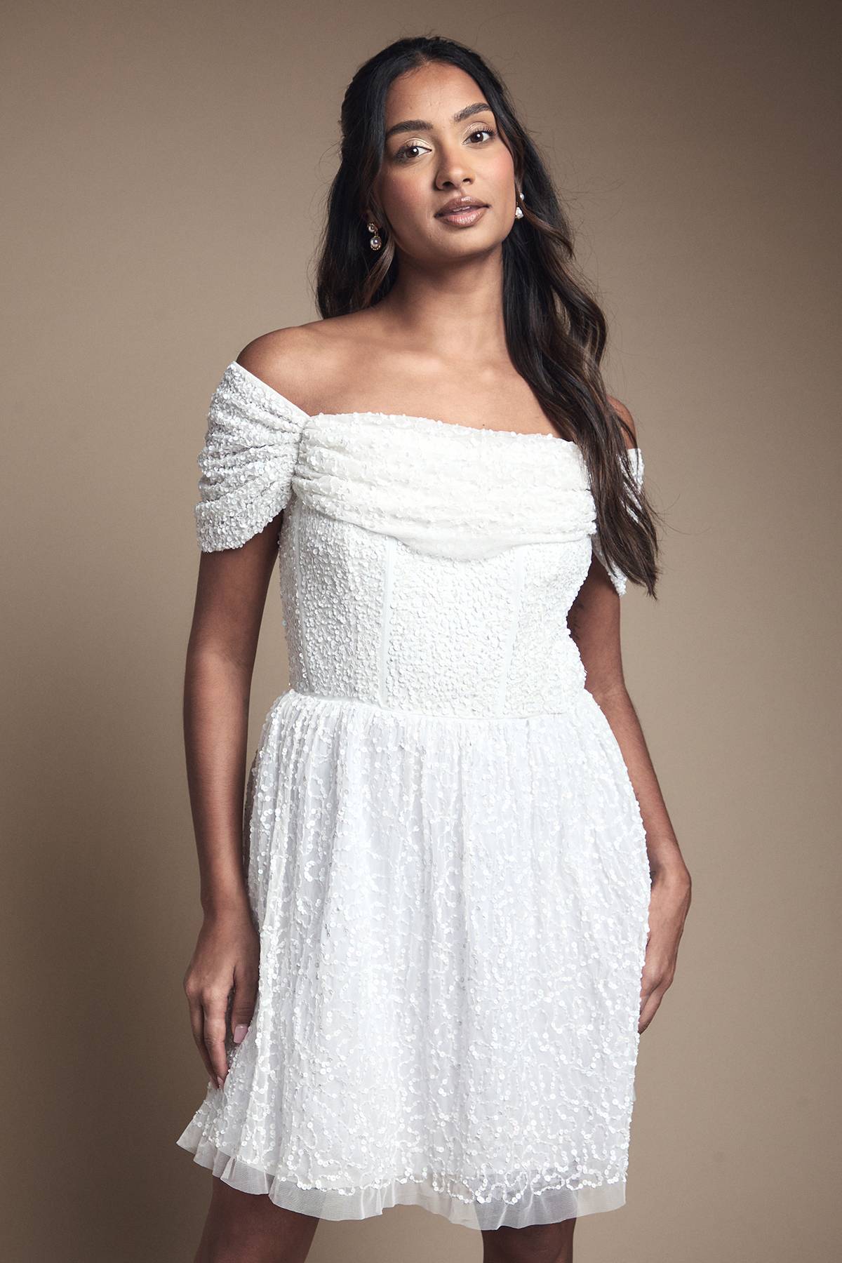 Coast Robe de Mariée Mini Bardot à Jupe Ample Ornementée