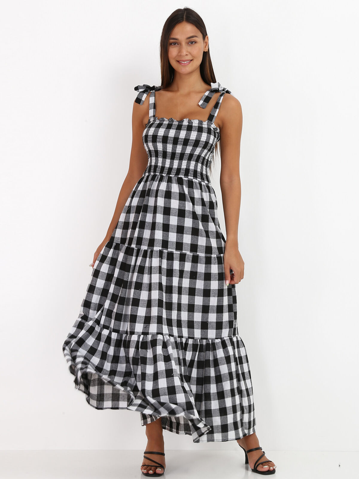 Robe longue smockée motif vichy- Noir