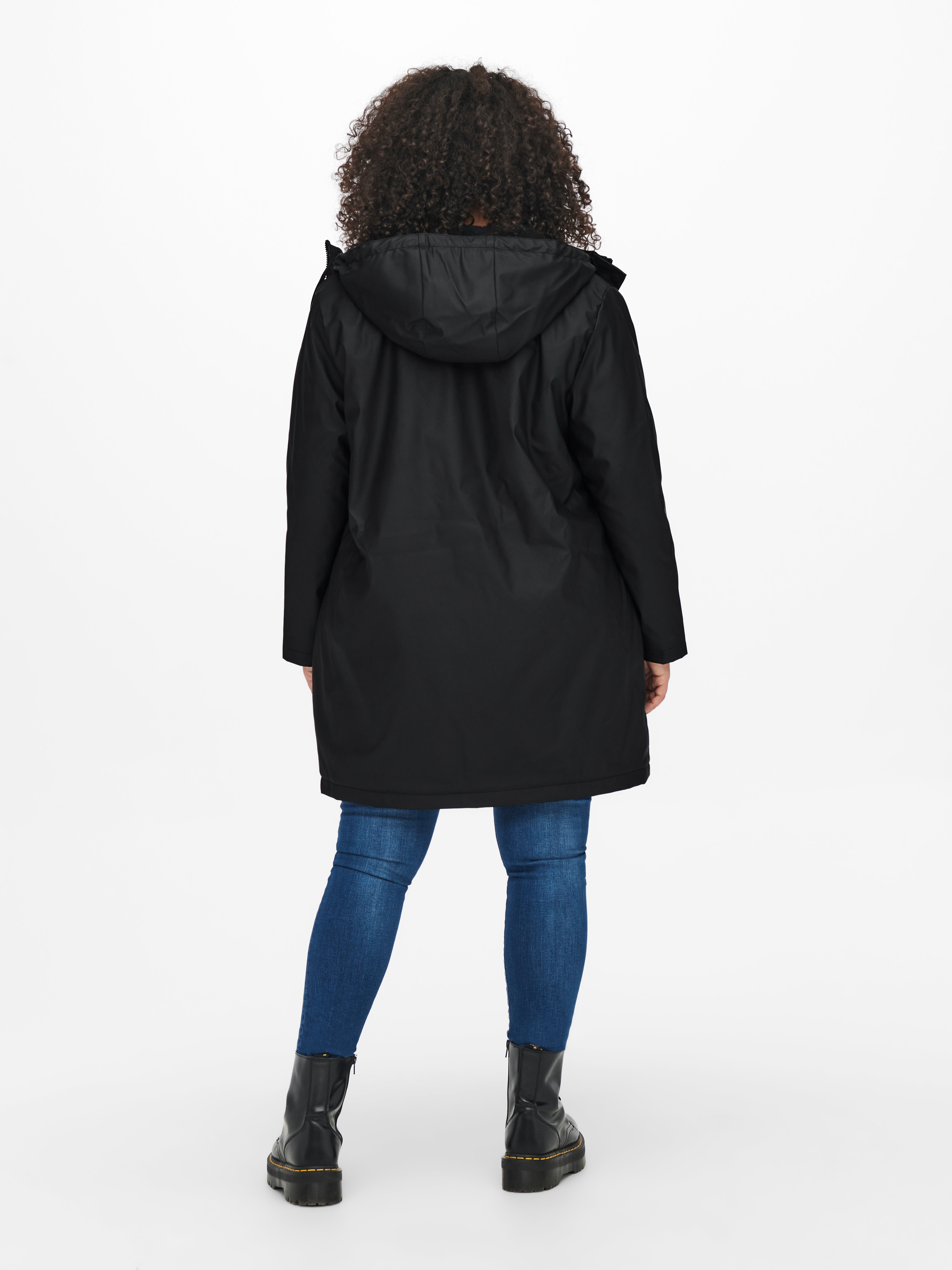 CARSALLY Mantel Black