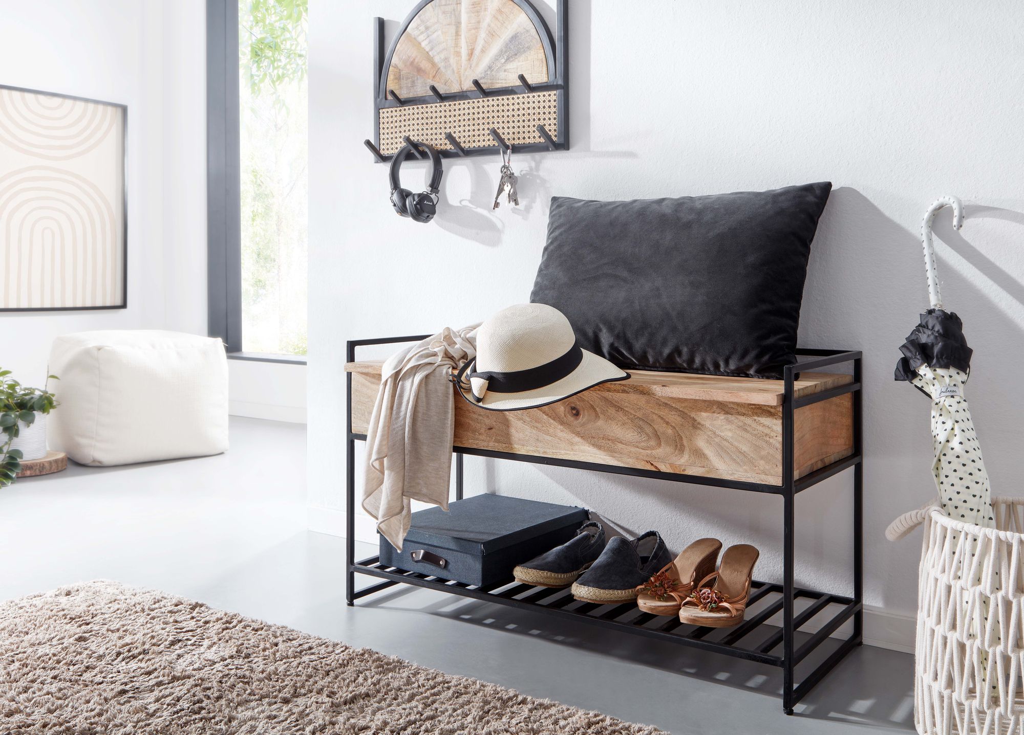 KADIMA DESIGN Flurbank SILLARO: Holz-Metall-Mix, hochklappbare Sitzfläche, 90x52x38 cm, Schuh-Aufbewahrung, 200 kg Belastung.