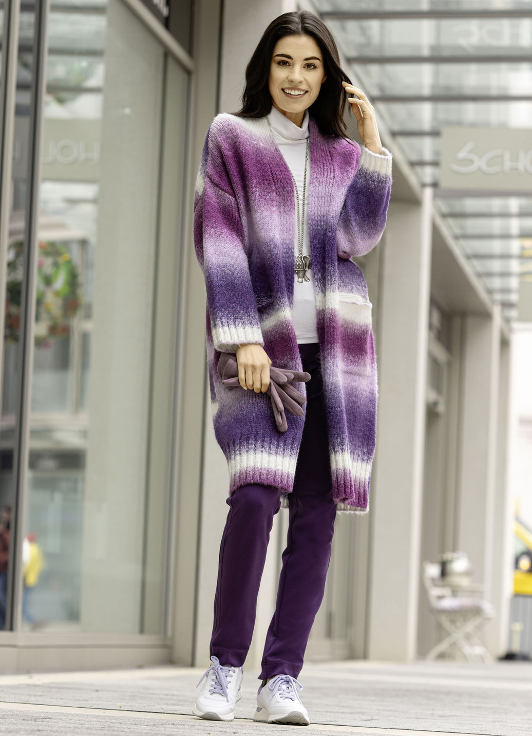 Strickmantel aus flauschigem Effektgarn