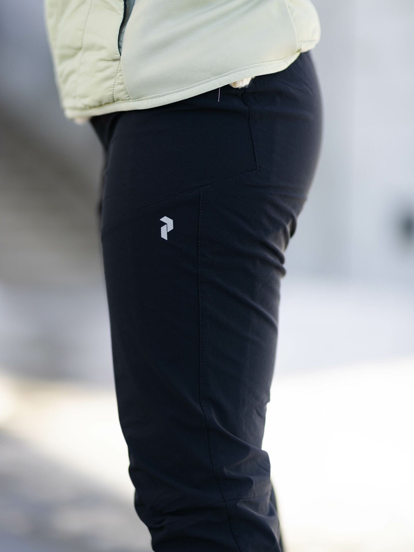 W Outdoor Soft Shell Pants
