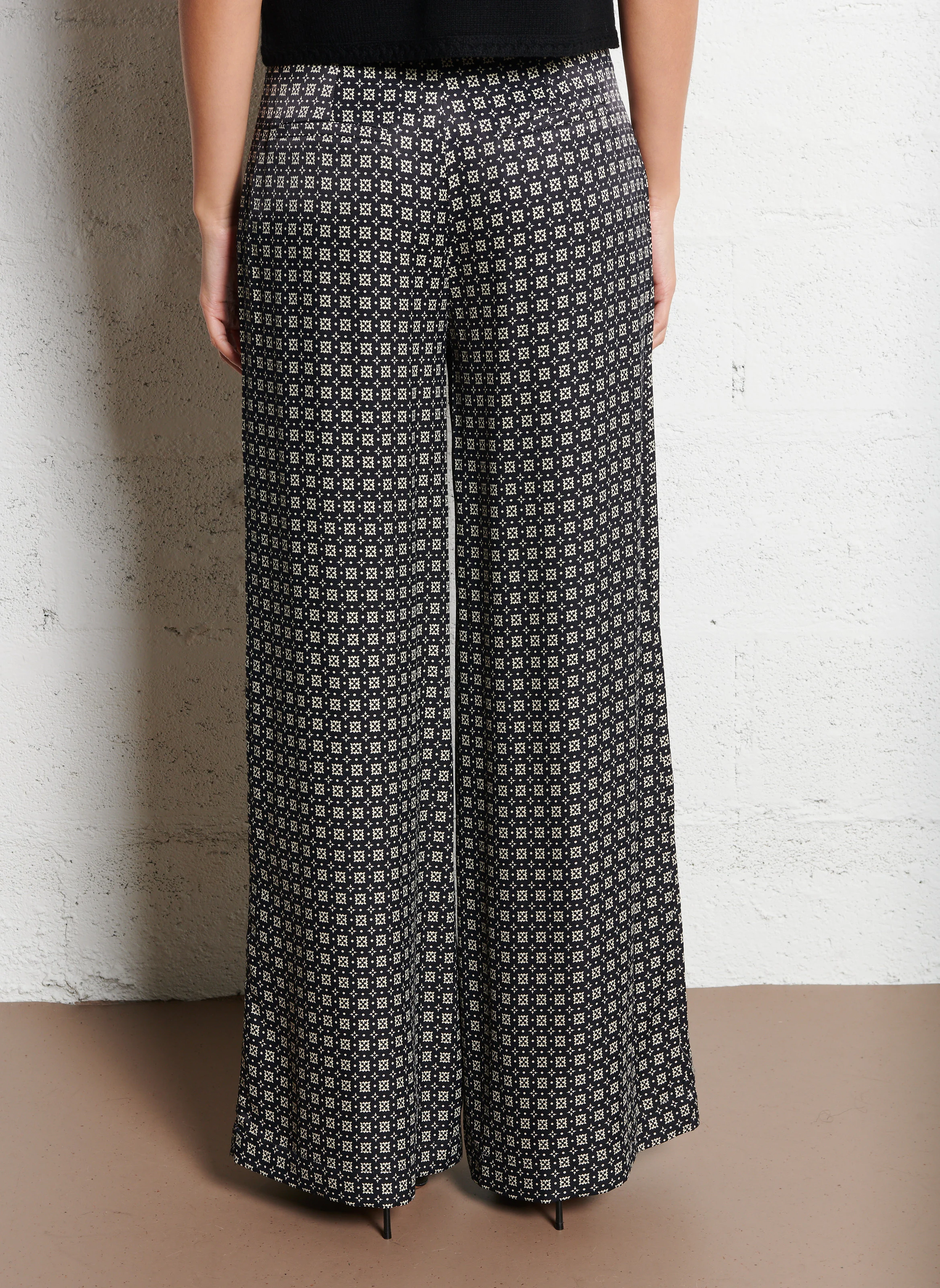 PAULINE - Pantalon large fluide | Noir