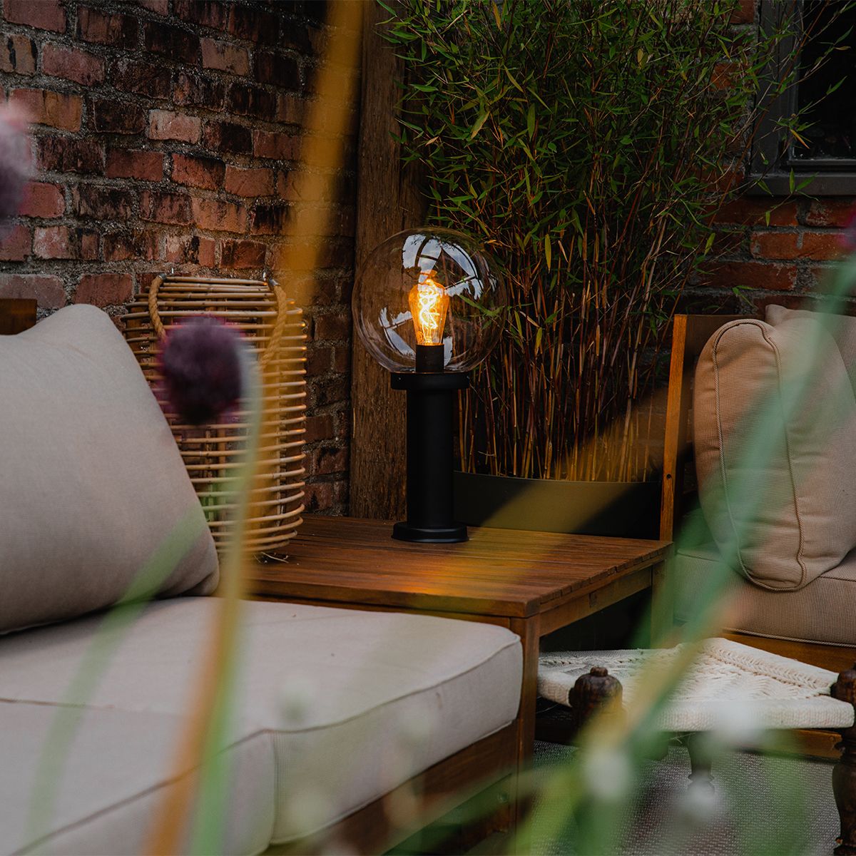 Staande buitenlamp zwart met heldere bol 50 cm IP44 - Sfera