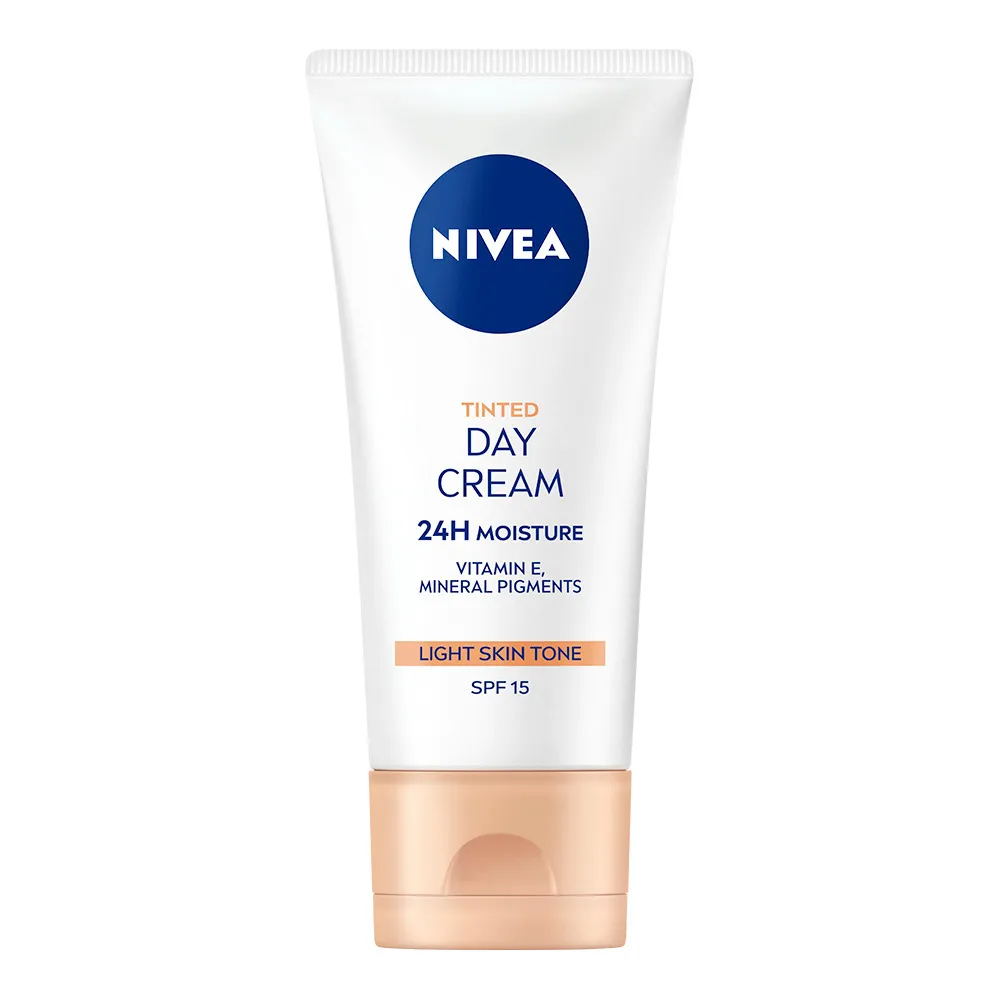 Nivea Tinted Day Cream Light - 50 ml.