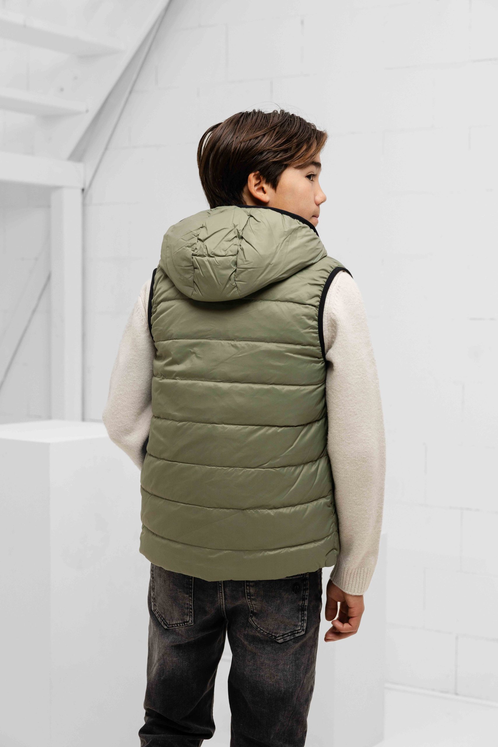 Hugo Boss Reversible Bodywarmer Kids Donkergroen