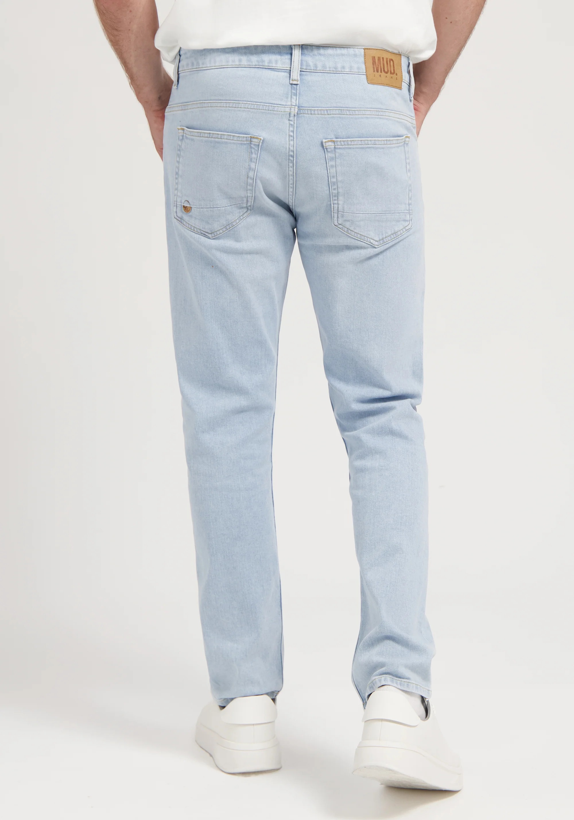 Mud Jeans Herrenjeans Hank Mid Tapered Light Vintage
