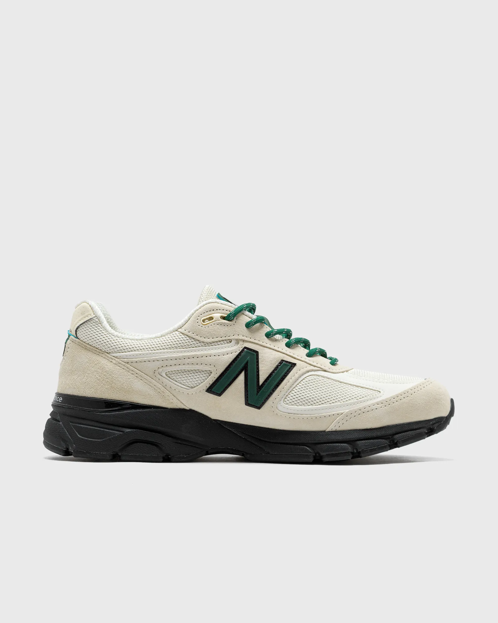 New Balance 990
