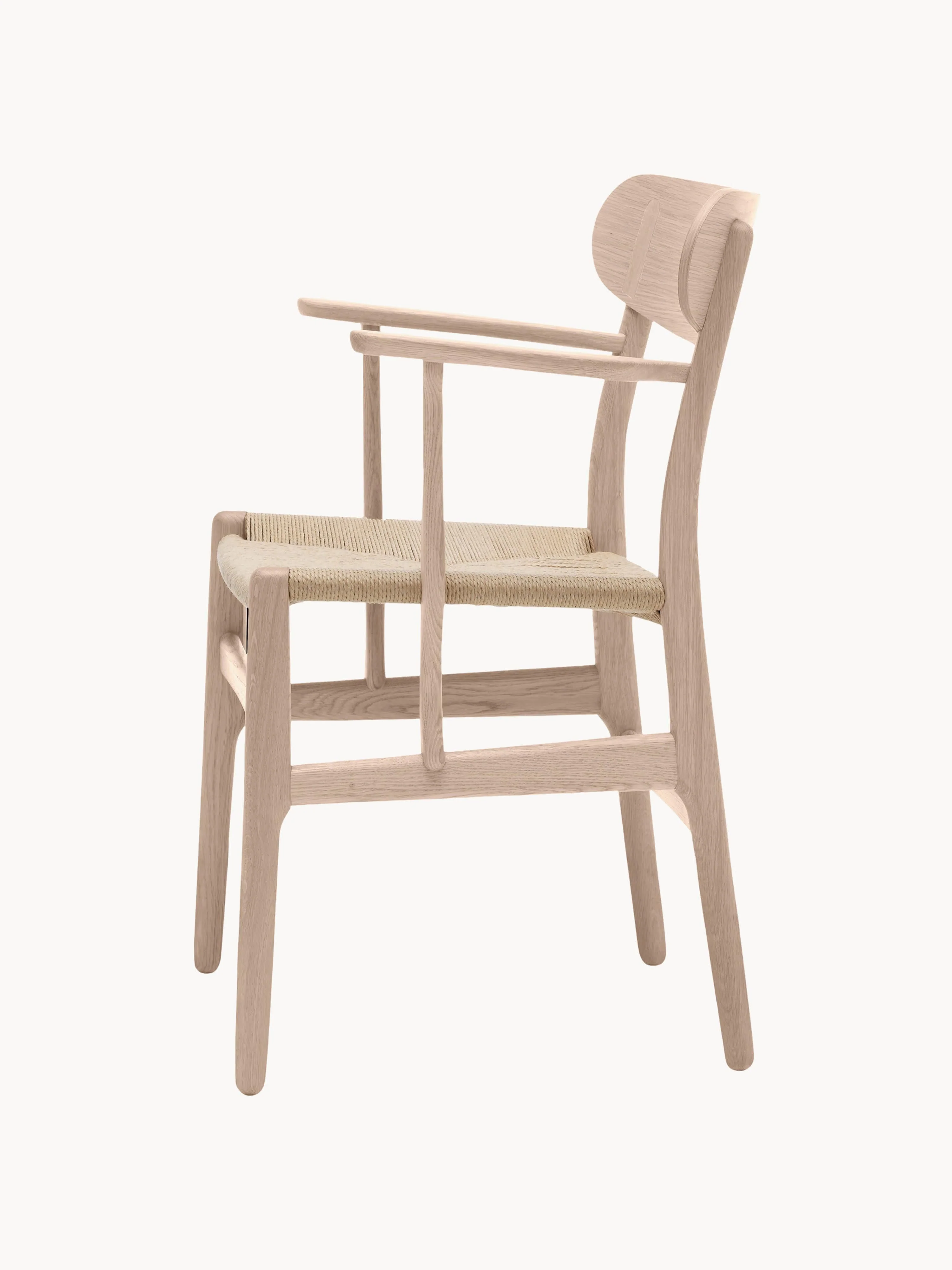 Houten armstoel CH26 met handgeweven zitvlak