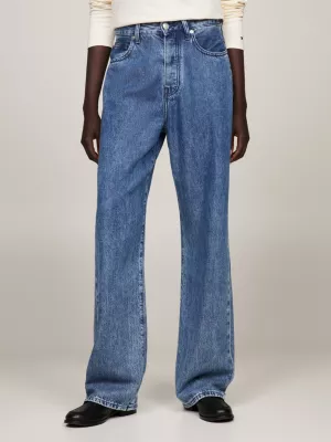 Calça jeans reta e relaxada de cintura média